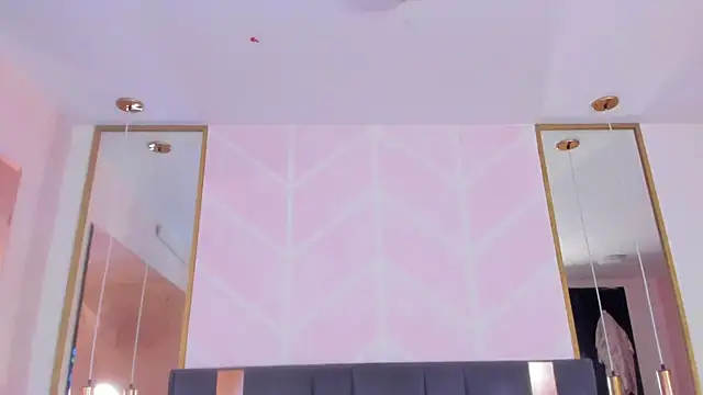 GabyPetit online show from November 12, 7:51 pm