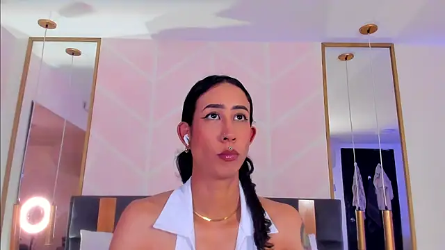 GabyPetit online show from November 28, 8:09 pm