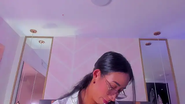 GabyPetit online show from January 12, 8:04 pm