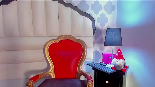 GabyPetit online show from February 13, 12:49 pm