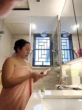 doggiepossession online show from April 19, 7:31 am