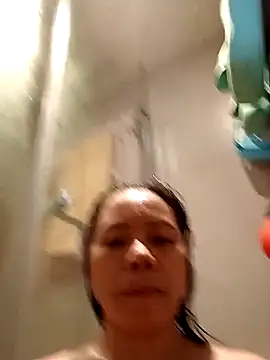 Snapshot of doggiepossession chatting on March 6, 7:58 am doggiepossession online show from March 6, 7:58 am