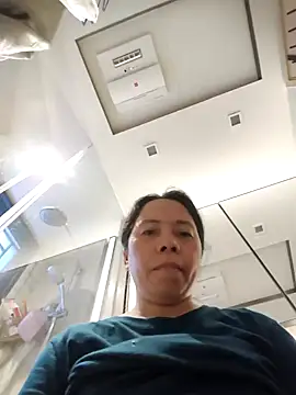 doggiepossession online show from February 25, 7:08 am