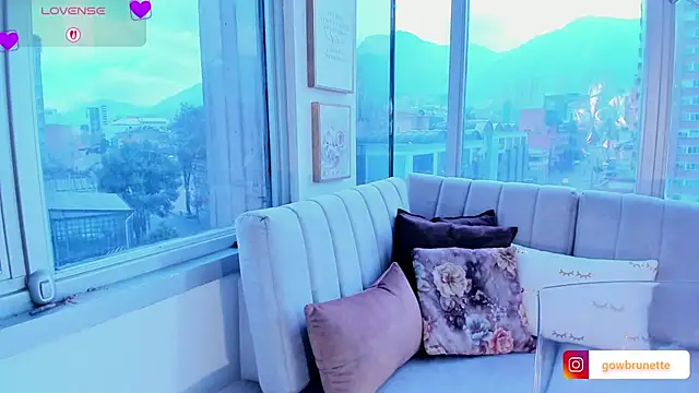 Megan Lim online show from February 9, 1:46 pm