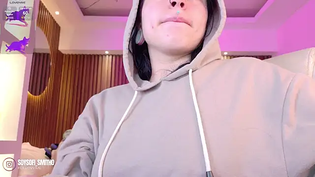 Lucy Smith2 online show from January 14, 3:54 am