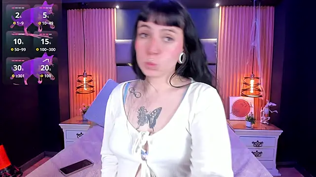 Lucy Smith2 online show from November 11, 4:07 am