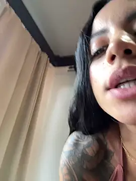 Elamesmamorena online show from February 20, 6:32 pm