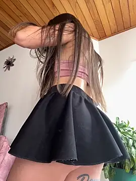 Snapshot of VioletaSubmissive chatting on October 5, 8:21 pm VioletaSubmissive online show from October 5, 8:21 pm