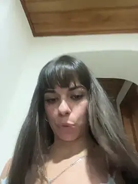 Snapshot of VioletaSubmissive chatting on March 22, 12:06 am VioletaSubmissive online show from March 22, 12:06 am