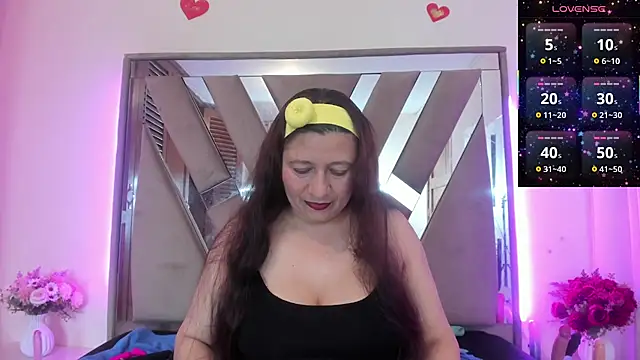 LILITH TORRES1 online show from July 9, 10:42 pm