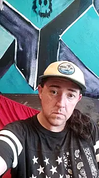 Boo-boo kittyfux online show from March 8, 3:15 pm