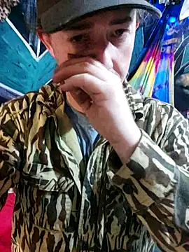 Boo-boo kittyfux online show from October 22, 9:35 pm