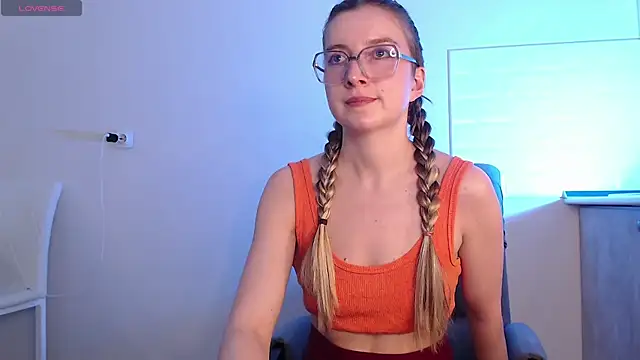 Eva Hailey  online show from May 19, 4:08 am