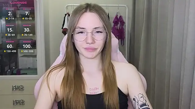 littlevildevil online show from March 1, 2:34 pm