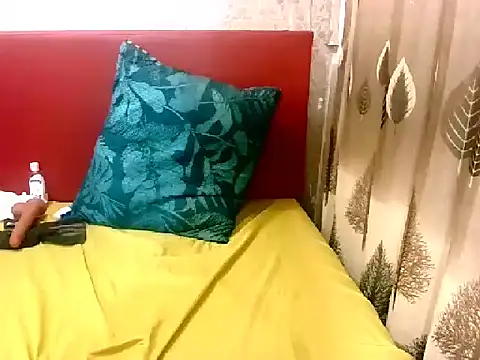 Snapshot of Indian_sunshine chatting on September 15, 5:35 pm Indian sunshine online show from September 15, 5:35 pm