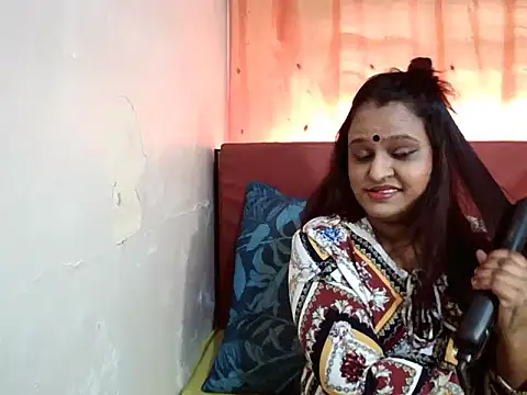 Snapshot of Indian_sunshine chatting on September 13, 6:13 am Indian sunshine online show from September 13, 6:13 am