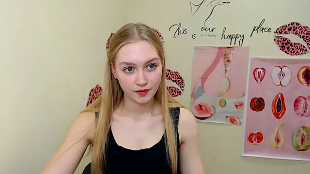 Snapshot of MademoiselleCl chatting on March 9, 2:54 pm MademoiselleCl online show from March 9, 2:54 pm