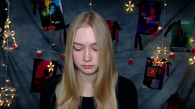 MademoiselleCl online show from December 18, 6:18 am