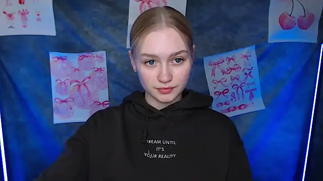 MademoiselleCl online show from February 16, 1:21 pm