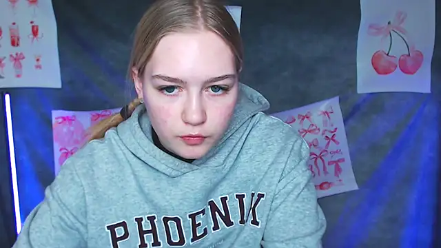 MademoiselleCl online show from February 7, 7:16 am