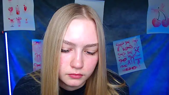 MademoiselleCl online show from February 17, 7:05 am