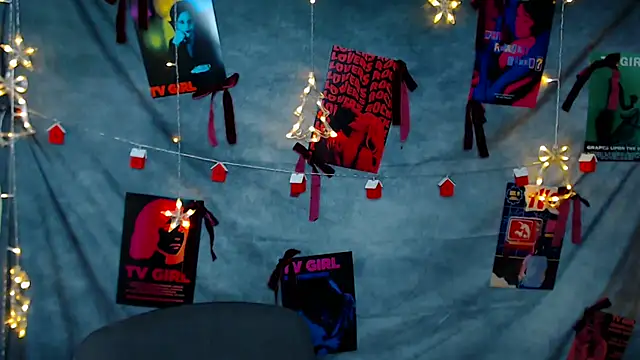 MademoiselleCl online show from December 22, 7:25 pm