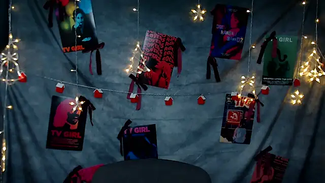 MademoiselleCl online show from December 15, 1:17 pm