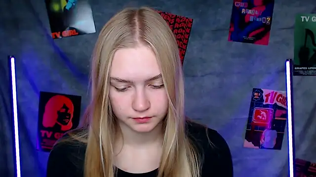 MademoiselleCl online show from October 23, 12:15 pm