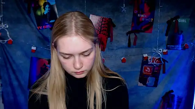 MademoiselleCl online show from January 8, 1:17 pm