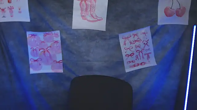 MademoiselleCl online show from February 5, 1:29 pm