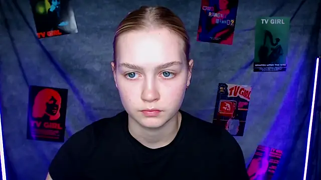 MademoiselleCl online show from November 4, 1:15 pm