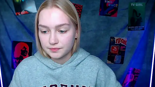 MademoiselleCl online show from October 24, 1:32 pm