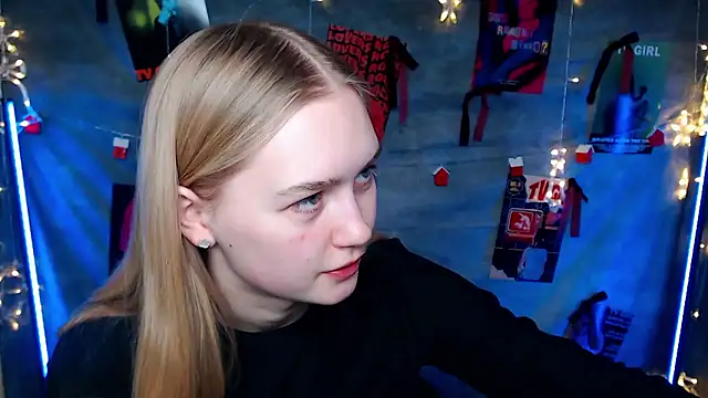 MademoiselleCl online show from January 19, 1:15 pm