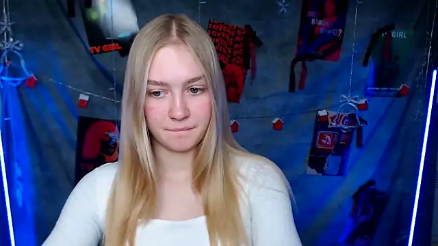 MademoiselleCl online show from January 15, 1:36 pm