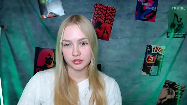 MademoiselleCl online show from November 5, 1:25 pm