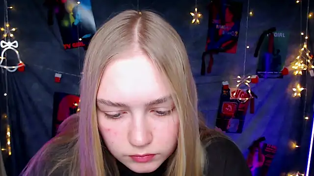 MademoiselleCl online show from January 18, 1:14 pm