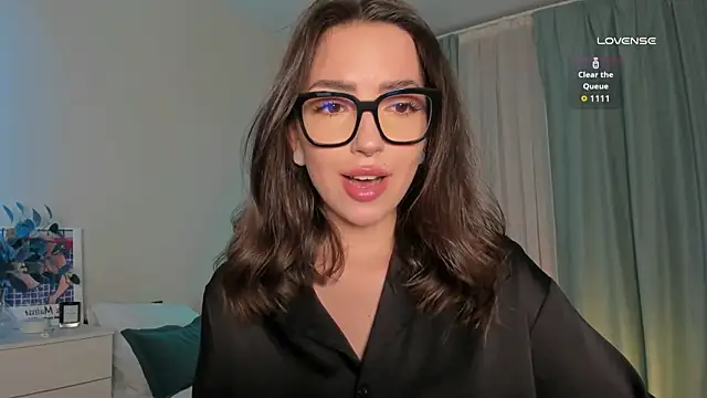 Snapshot of Oh_My_Dianee chatting on October 16, 8:22 am Oh My Dianee online show from October 16, 8:22 am