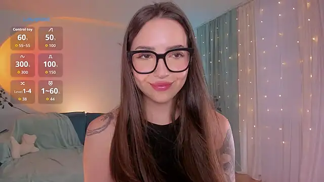 Oh My Dianee online show from July 17, 7:49 am