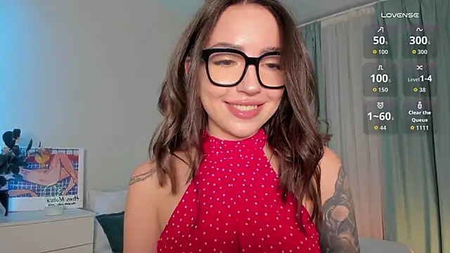 Snapshot of Oh_My_Dianee chatting on October 25, 8:35 am Oh My Dianee online show from October 25, 8:35 am