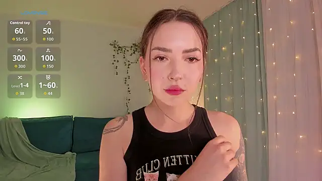 Oh My Dianee online show from May 15, 8:01 am