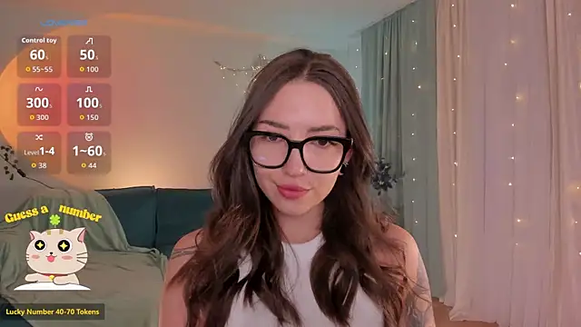 Oh My Dianee online show from June 22, 9:17 am