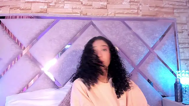  lanna jhonson  online show from October 24, 10:58 am