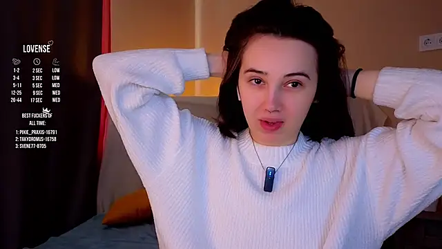 GillianDowdey online show from October 9, 3:07 am