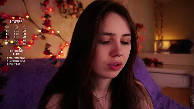 GillianDowdey online show from January 9, 2:40 am