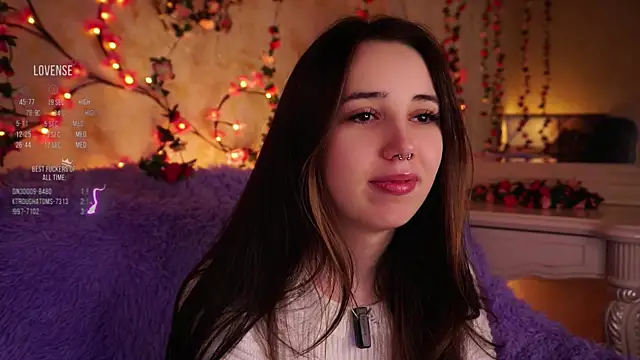 GillianDowdey online show from December 18, 2:38 am