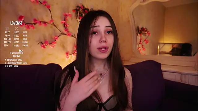 Snapshot of GillianDowdey chatting on February 12, 3:39 am GillianDowdey online show from February 12, 3:39 am