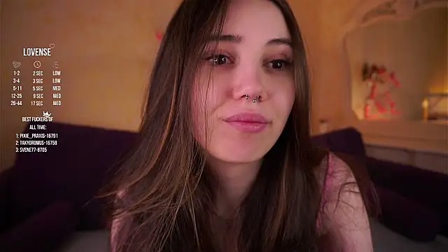 GillianDowdey online show from March 28, 3:29 am