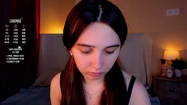 GillianDowdey online show from September 24, 2:40 am
