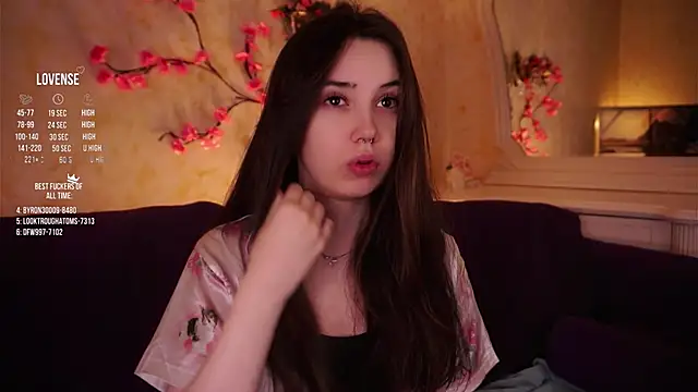 Snapshot of GillianDowdey chatting on February 25, 2:56 am GillianDowdey online show from February 25, 2:56 am