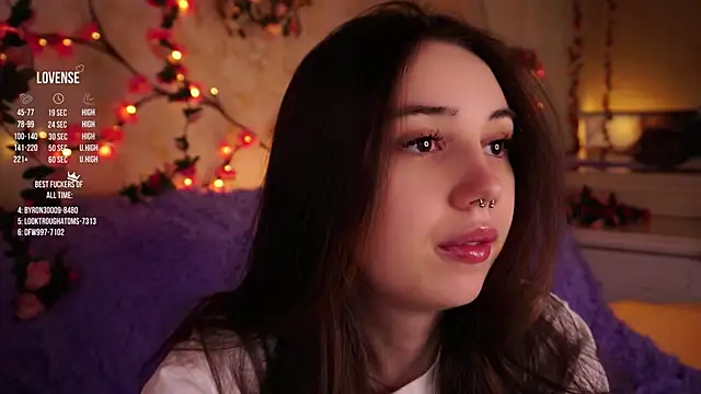 Snapshot of GillianDowdey chatting on December 23, 1:38 am GillianDowdey online show from December 23, 1:38 am